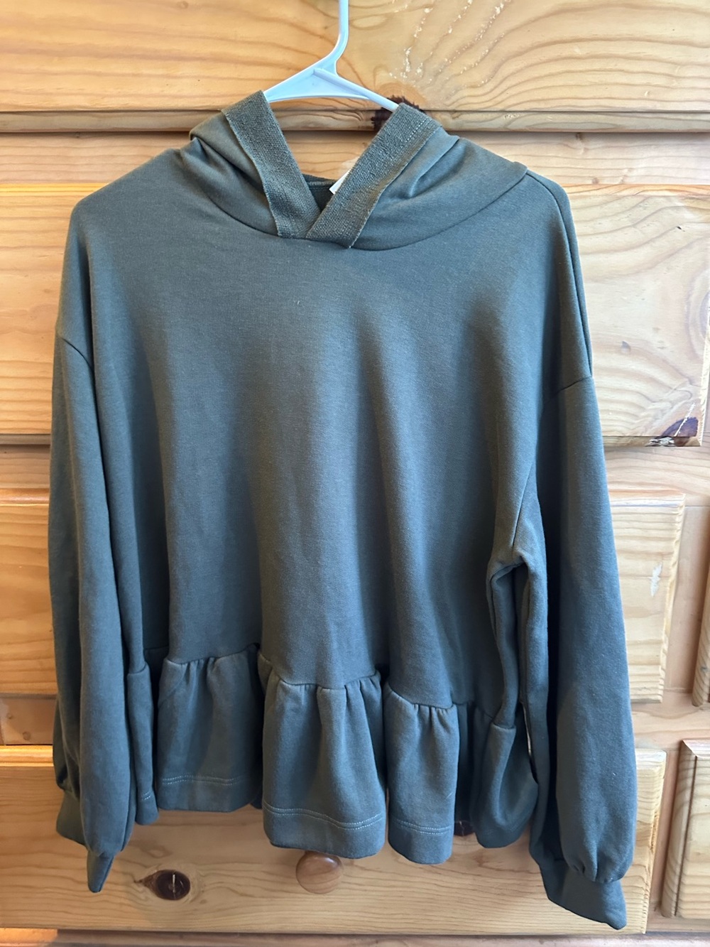 Women’s hooded sweater